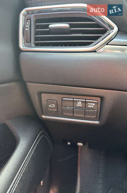 Внедорожник / Кроссовер Mazda CX-5 2023 в 