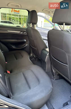 Внедорожник / Кроссовер Mazda CX-5 2018 в 