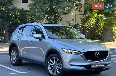Внедорожник / Кроссовер Mazda CX-5 2019 в 