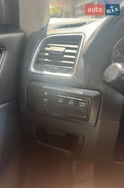 Внедорожник / Кроссовер Mazda CX-5 2016 в 