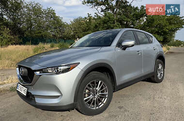 Внедорожник / Кроссовер Mazda CX-5 2017 в 
