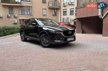 Внедорожник / Кроссовер Mazda CX-5 2017 в 