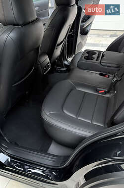 Внедорожник / Кроссовер Mazda CX-5 2022 в 