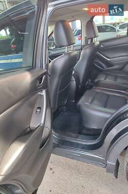 Внедорожник / Кроссовер Mazda CX-5 2015 в 