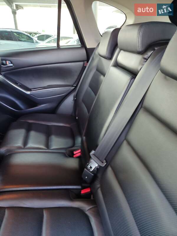 Внедорожник / Кроссовер Mazda CX-5 2015 в Киеве
