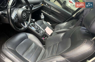 Внедорожник / Кроссовер Mazda CX-5 2017 в 