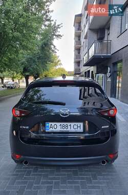 Внедорожник / Кроссовер Mazda CX-5 2018 в 