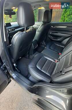 Внедорожник / Кроссовер Mazda CX-5 2017 в 