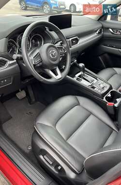 Внедорожник / Кроссовер Mazda CX-5 2024 в 