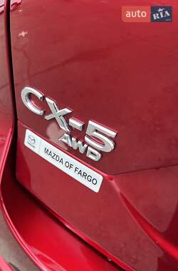 Внедорожник / Кроссовер Mazda CX-5 2024 в 