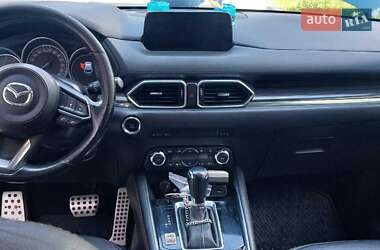 Внедорожник / Кроссовер Mazda CX-5 2018 в 