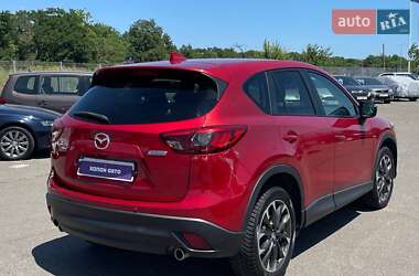 Позашляховик / Кросовер Mazda CX-5 2015 в 