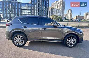 Внедорожник / Кроссовер Mazda CX-5 2023 в 