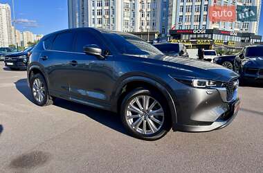 Внедорожник / Кроссовер Mazda CX-5 2023 в 