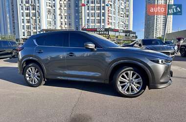 Внедорожник / Кроссовер Mazda CX-5 2023 в 