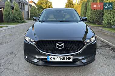 Внедорожник / Кроссовер Mazda CX-5 2017 в 