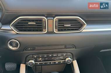 Внедорожник / Кроссовер Mazda CX-5 2024 в 