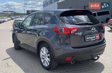 Позашляховик / Кросовер Mazda CX-5 2014 в 