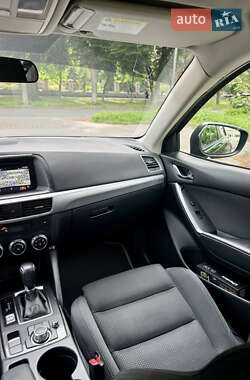 Внедорожник / Кроссовер Mazda CX-5 2016 в 