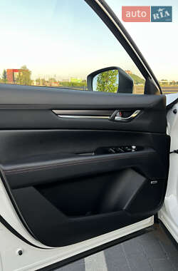 Внедорожник / Кроссовер Mazda CX-5 2024 в 