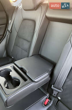 Внедорожник / Кроссовер Mazda CX-5 2024 в 
