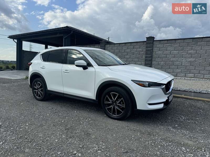 Внедорожник / Кроссовер Mazda CX-5 2017 в 