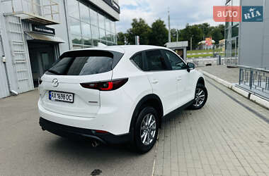Внедорожник / Кроссовер Mazda CX-5 2023 в 