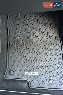 Позашляховик / Кросовер Mazda CX-5 2023 в 