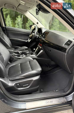 Внедорожник / Кроссовер Mazda CX-5 2014 в 