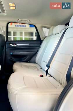 Внедорожник / Кроссовер Mazda CX-5 2023 в 