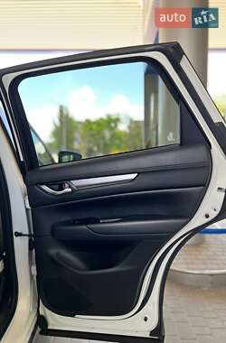 Внедорожник / Кроссовер Mazda CX-5 2023 в 