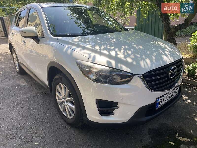 Внедорожник / Кроссовер Mazda CX-5 2015 в Гадяче