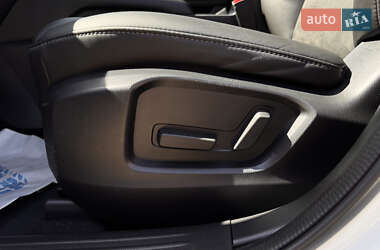 Внедорожник / Кроссовер Mazda CX-5 2023 в 