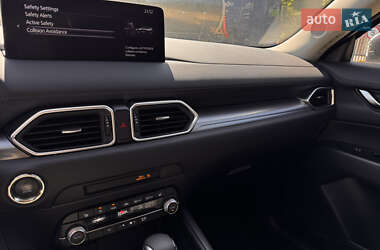 Внедорожник / Кроссовер Mazda CX-5 2023 в 