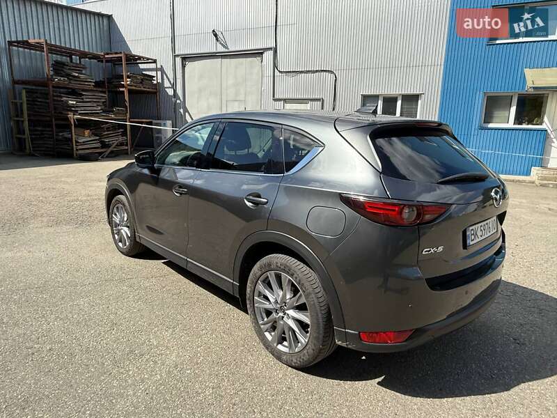 Внедорожник / Кроссовер Mazda CX-5 2019 в Киеве