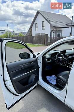 Внедорожник / Кроссовер Mazda CX-5 2017 в 