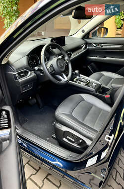 Внедорожник / Кроссовер Mazda CX-5 2023 в 