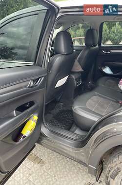 Позашляховик / Кросовер Mazda CX-5 2018 в 