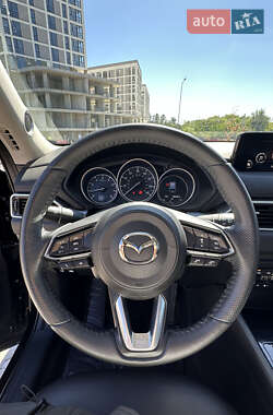 Внедорожник / Кроссовер Mazda CX-5 2017 в 