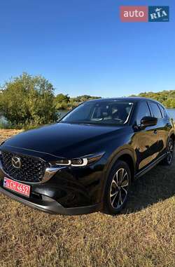Позашляховик / Кросовер Mazda CX-5 2023 в 