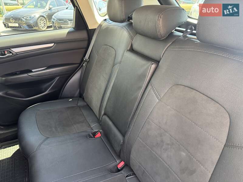 Внедорожник / Кроссовер Mazda CX-5 2020 в Черновцах