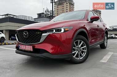 Внедорожник / Кроссовер Mazda CX-5 2023 в 