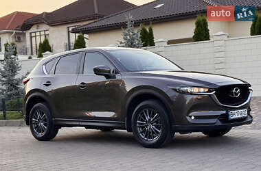 Внедорожник / Кроссовер Mazda CX-5 2020 в 