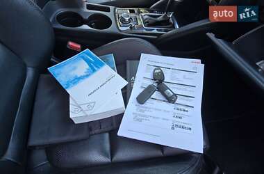 Позашляховик / Кросовер Mazda CX-5 2015 в 