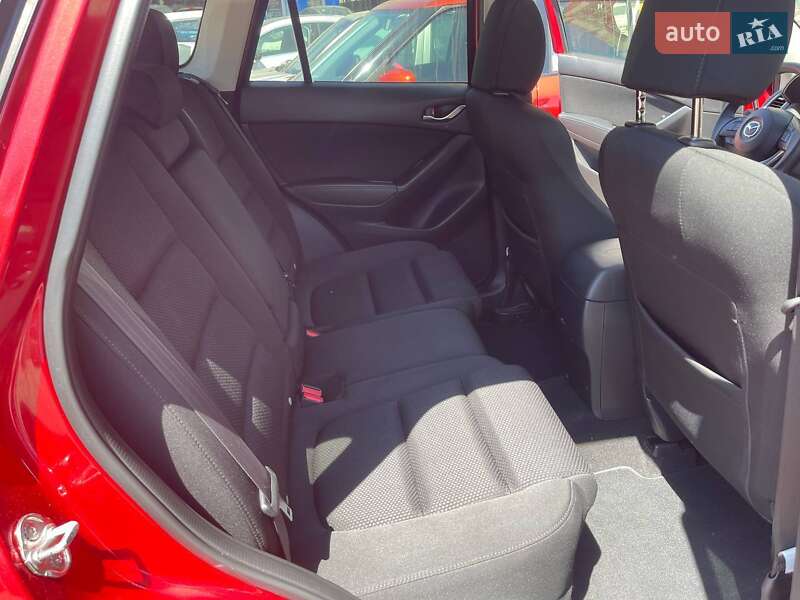 Позашляховик / Кросовер Mazda CX-5 2015 в Ужгороді