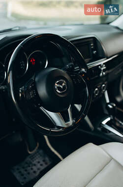 Позашляховик / Кросовер Mazda CX-5 2013 в 