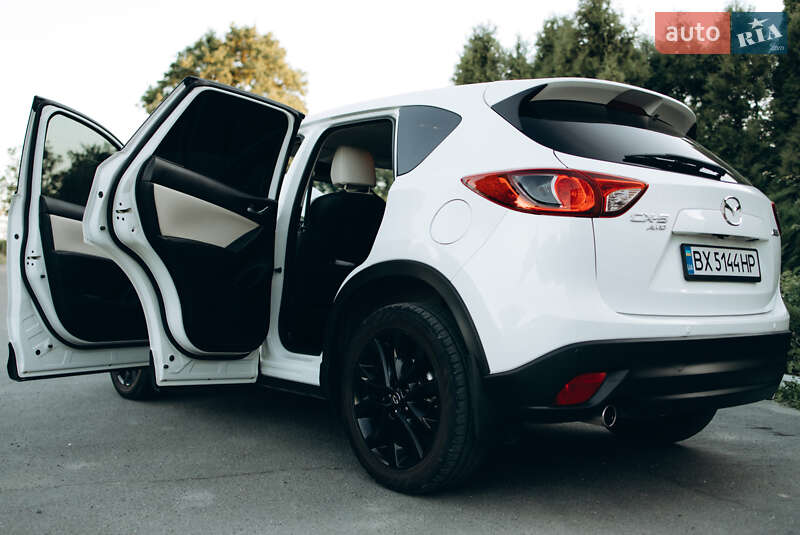 Внедорожник / Кроссовер Mazda CX-5 2013 в Новой Ушице