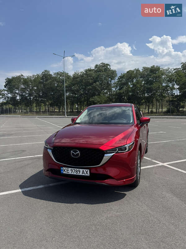Внедорожник / Кроссовер Mazda CX-5 2024 в 