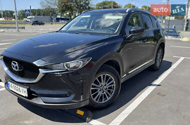 Внедорожник / Кроссовер Mazda CX-5 2018 в 