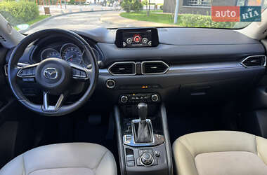 Внедорожник / Кроссовер Mazda CX-5 2017 в 